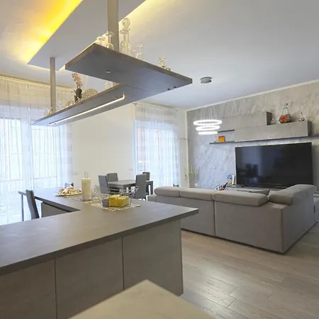 Casa Delle Cinque Terre Housereby شقة لا سبيتسْيا
