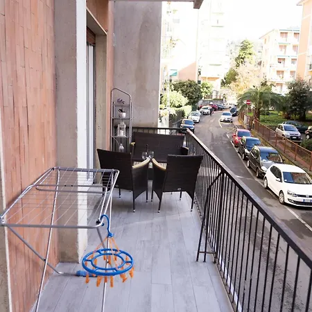 Casa Delle Cinque Terre Housereby لا سبيتسْيا